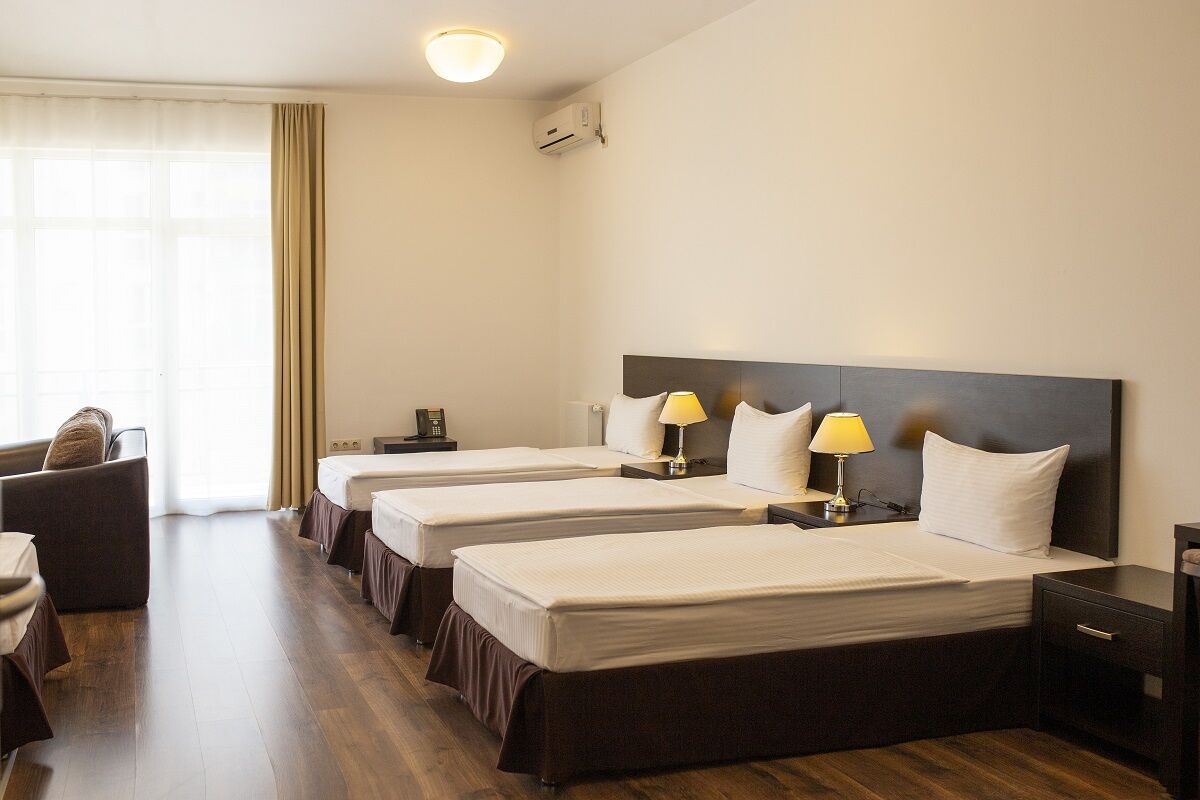 Студия с 4 кроватями Сириус Заповедный