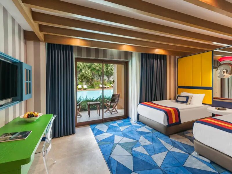 Люкс Legendary Suite Swim Up с бассейном в Риксос Премиум Белек