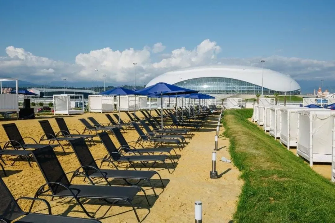 Пляж Сириус Прибрежный